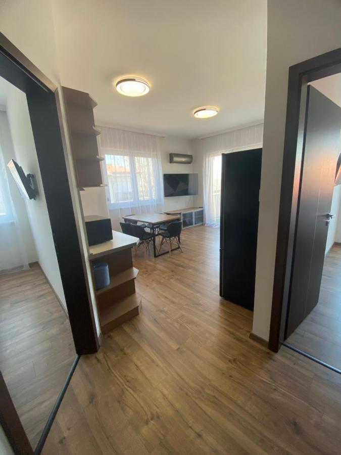 Apartment Black Brothers Wellness