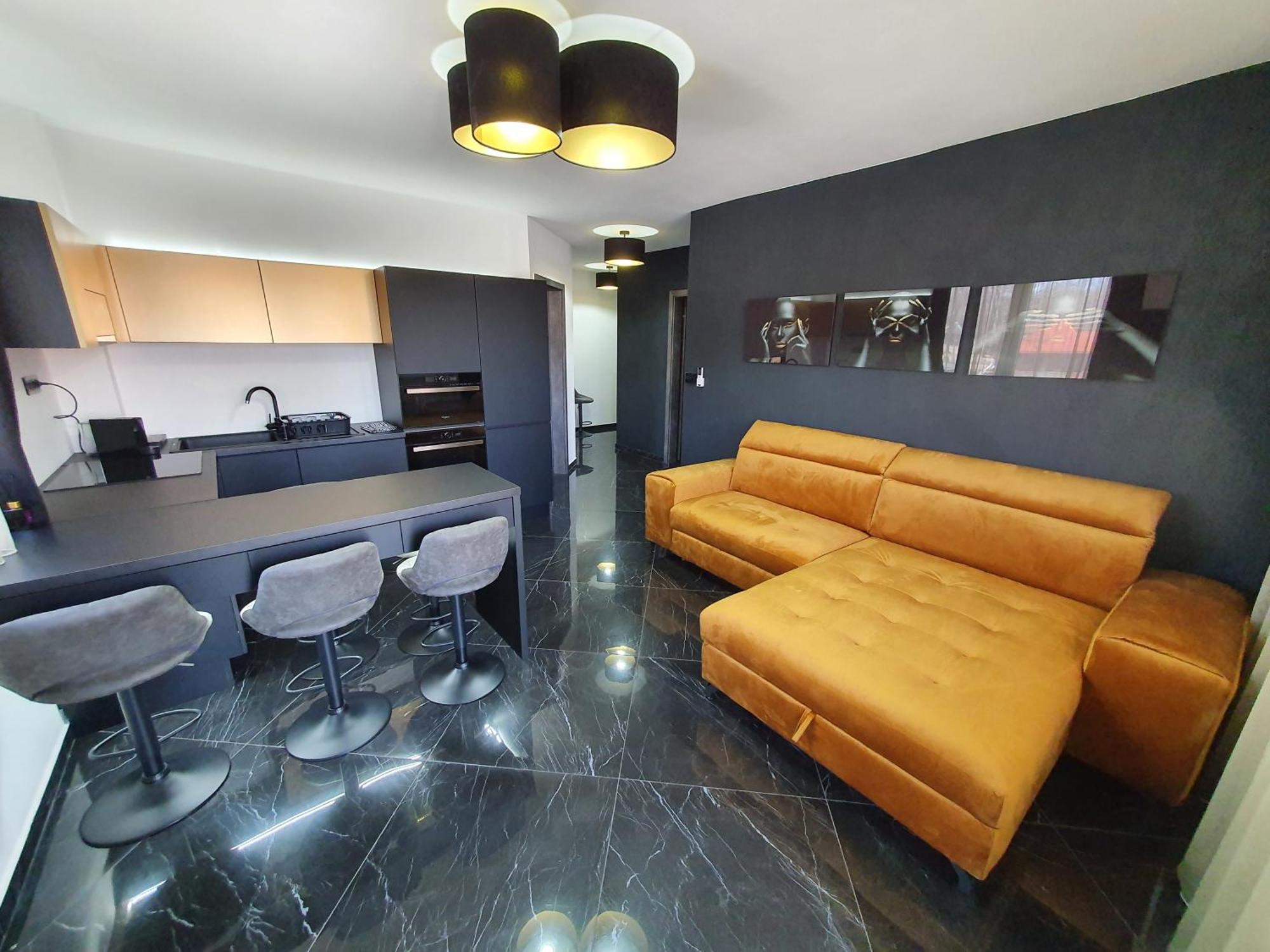 Black Brothers Wellness Apartment *